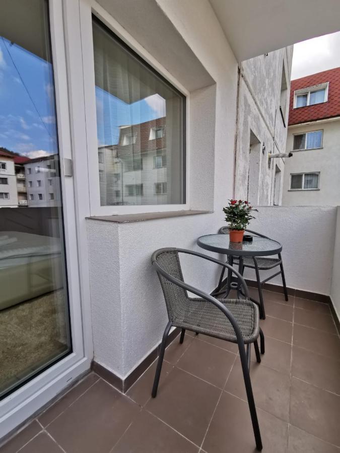 Apartament Gold Luxury Tîrgu Ocna Esterno foto