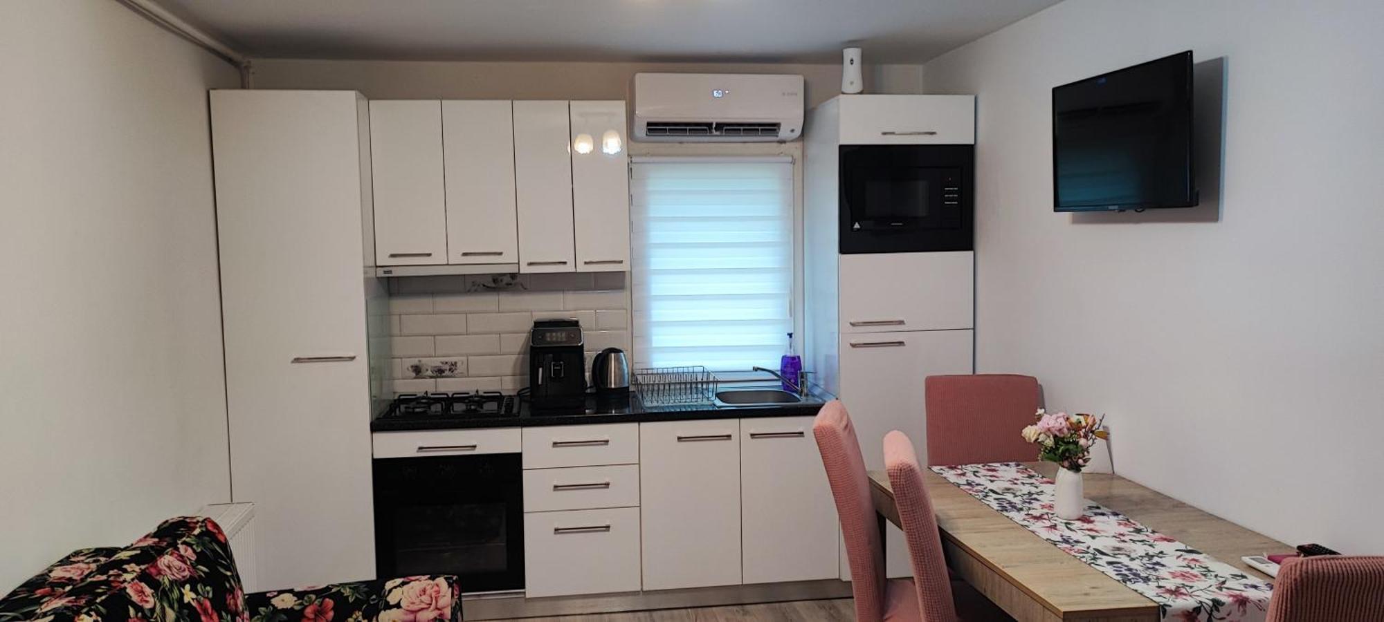 Apartament Gold Luxury Tîrgu Ocna Esterno foto